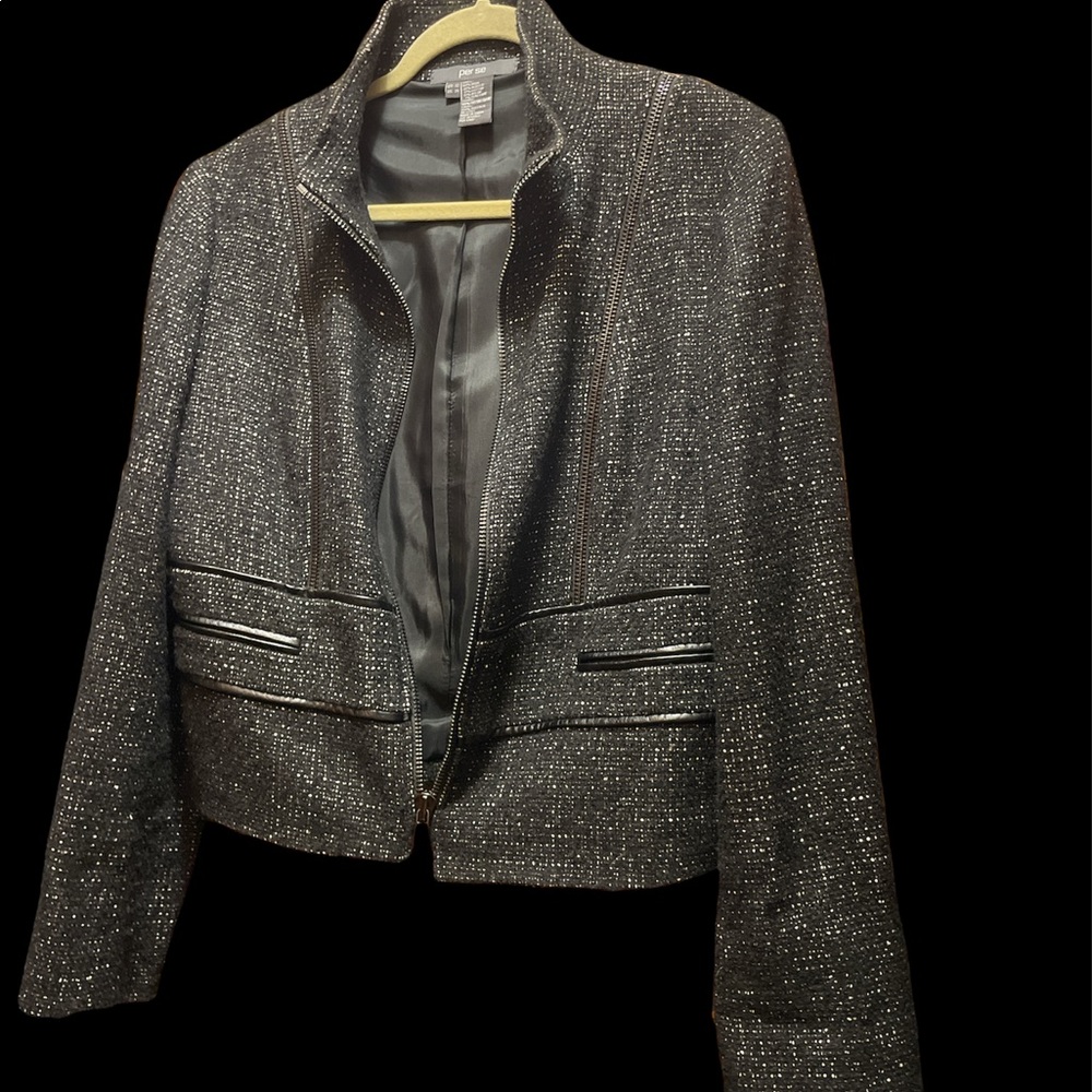 Beautiful Per Se  detailed jacket